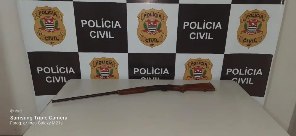 Idoso tem arma e munição apreendidas na zona rural de Tejupá