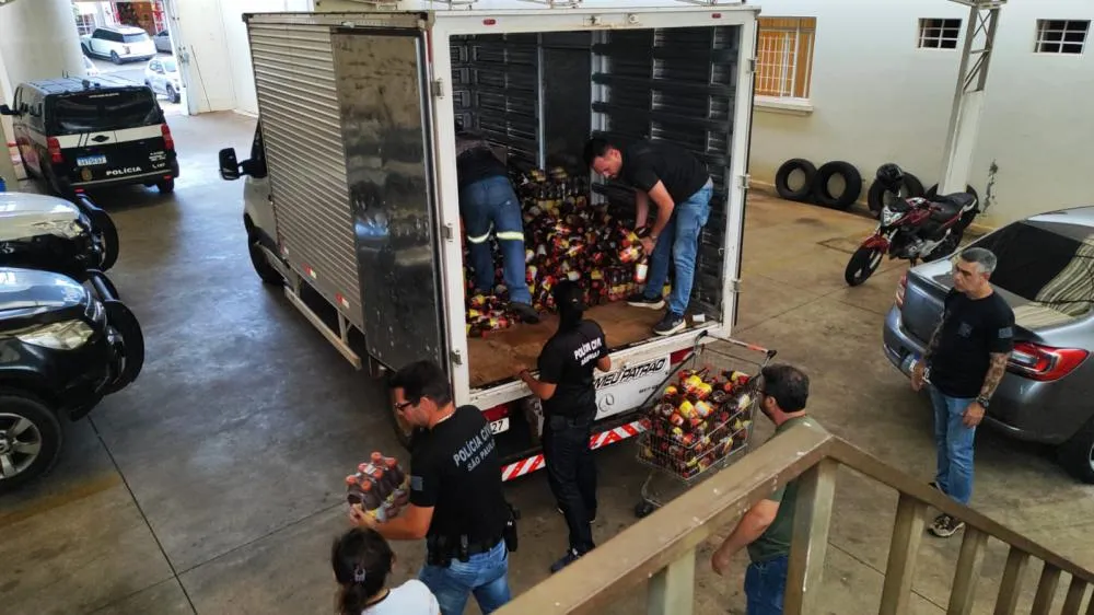 Polícia Civil retira de circulação produtos potencialmente impróprios para o consumo